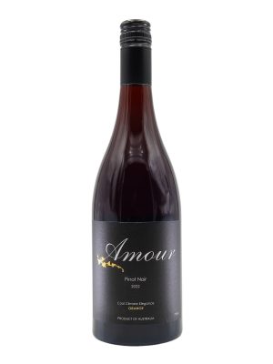 amour wines 2022 pinot noir